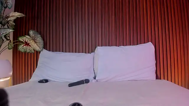 alisson 81 online show from 10.22.25