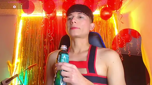 Snapshot of bryamer_19 chatting on 09.26.25 bryamer 19 online show from 09.26.25