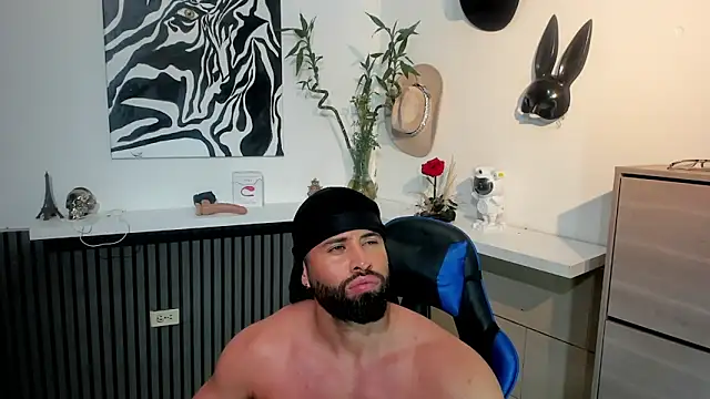 Snapshot of Daemon21 chatting on 02.06.26 Daemon21 online show from 02.06.26