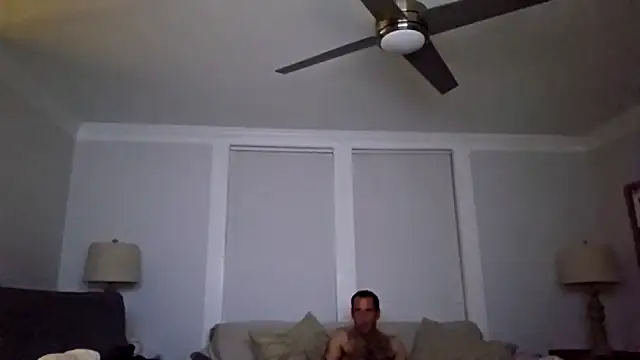 Snapshot of blairfrancis chatting on 10.12.25 blairfrancis online show from 10.12.25