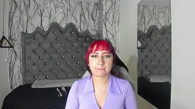 Snapshot of larissa01_ chatting on 01.03.25 larissa01 online show from 01.03.25