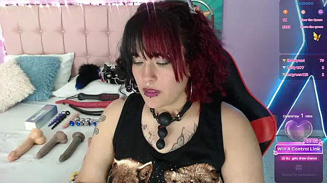 Snapshot of Ruby_Skywalker_ chatting on 12.24.24 Ruby Skywalker online show from 12.24.24