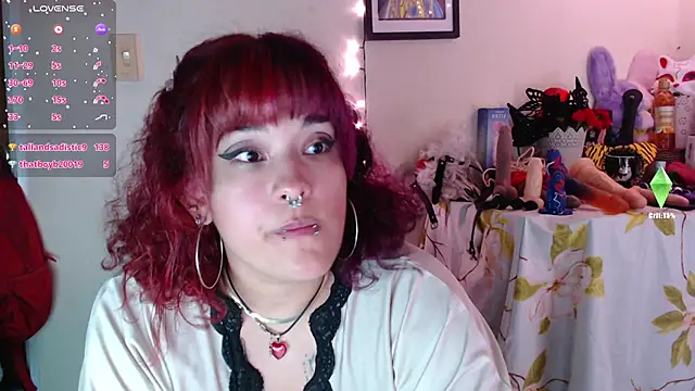 Snapshot of Ruby_Skywalker_ chatting on 02.04.25 Ruby Skywalker online show from 02.04.25