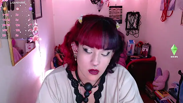 Snapshot of Ruby_Skywalker_ chatting on 02.27.25 Ruby Skywalker online show from 02.27.25