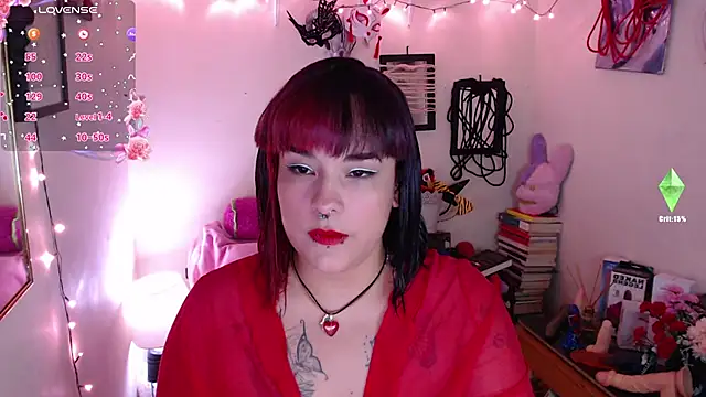 Snapshot of Ruby_Skywalker_ chatting on 03.12.25 Ruby Skywalker online show from 03.12.25