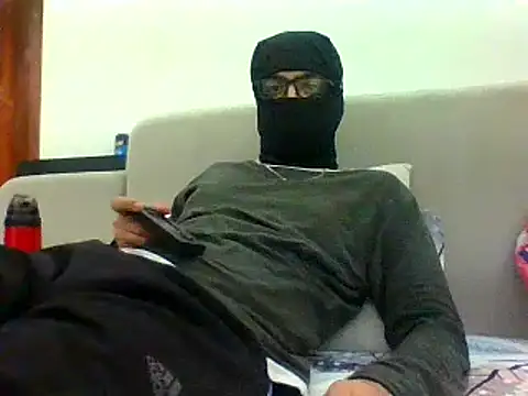 Snapshot of DelhiDick69 chatting on 07.07.26 DelhiDick69 online show from 07.07.26