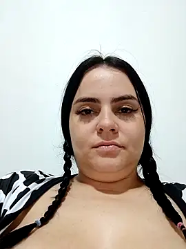 Im Amelia online show from 12.28.24