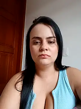 Im Amelia online show from 01.11.25