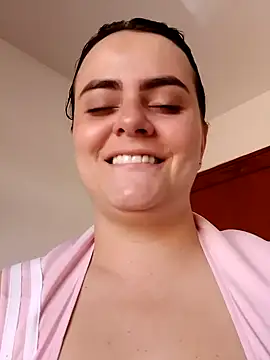 Im Amelia online show from 01.12.25