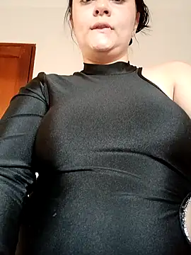 Im Amelia online show from 01.15.25