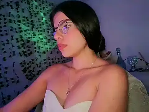 Adararose1 online show from 12.18.24