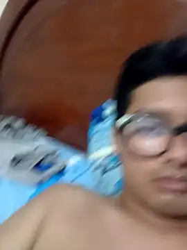 Snapshot of Chiquisijotis chatting on 02.22.26 Chiquisijotis online show from 02.22.26