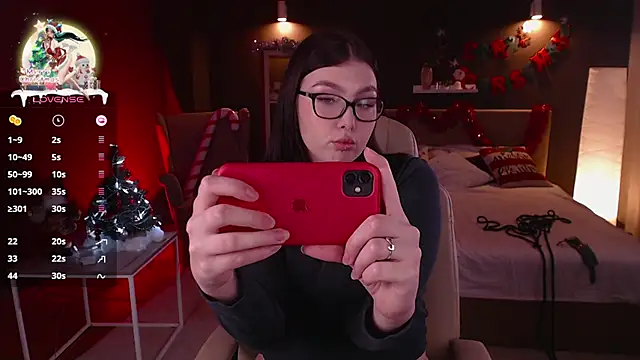 Arizonaa Muse online show from 12.21.24