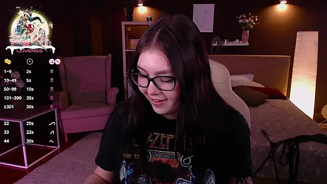 Arizonaa Muse online show from 01.08.25