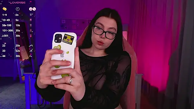 Arizonaa Muse online show from 02.22.25