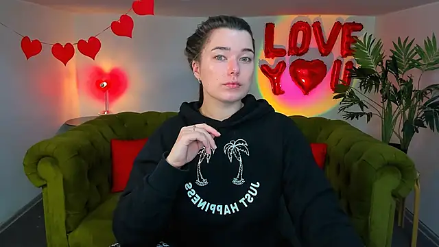  Sun Shy  online show from 02.23.25