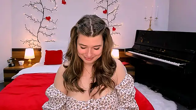  Sun Shy  online show from 03.09.25