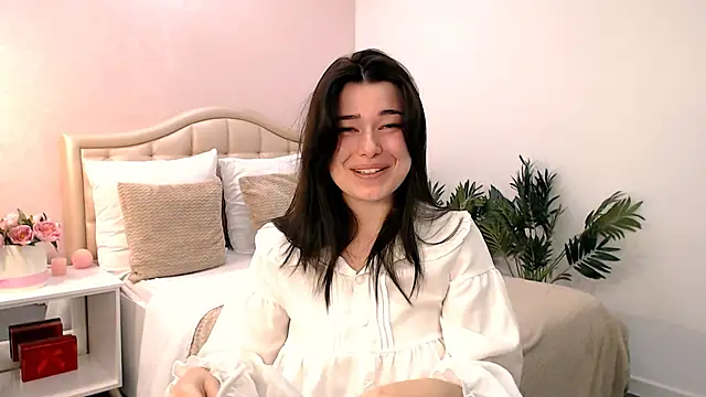  Sun Shy  online show from 10.15.25