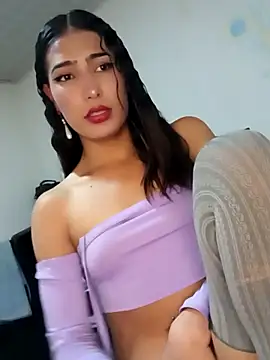 Snapshot of Lanna_hott_ chatting on 02.21.25 Lanna hott online show from 02.21.25