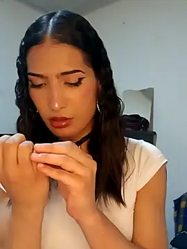 Snapshot of Lanna_hott_ chatting on 03.08.25 Lanna hott online show from 03.08.25