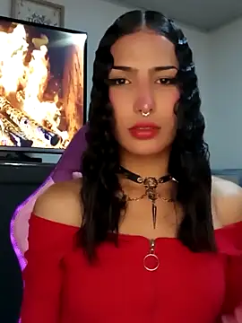 Snapshot of Lanna_hott_ chatting on 09.26.25 Lanna hott online show from 09.26.25