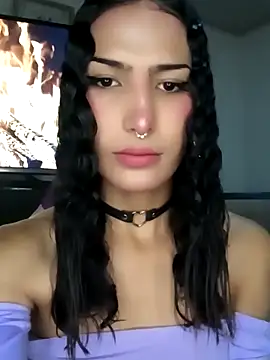 Snapshot of Lanna_hott_ chatting on 09.27.25 Lanna hott online show from 09.27.25