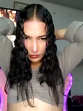 Snapshot of Lanna_hott_ chatting on 10.11.25 Lanna hott online show from 10.11.25