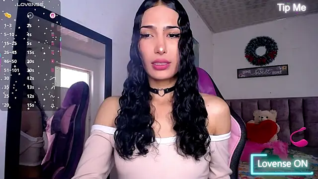 Snapshot of Lanna_hott_ chatting on 07.28.26 Lanna hott online show from 07.28.26