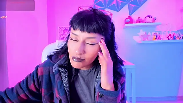 Valkiria ponce online show from 12.17.25