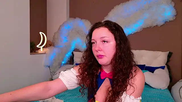 GloriNichols online show from 10.27.25