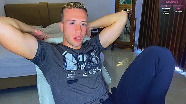 tommy cumfinger online show from 04.18.26