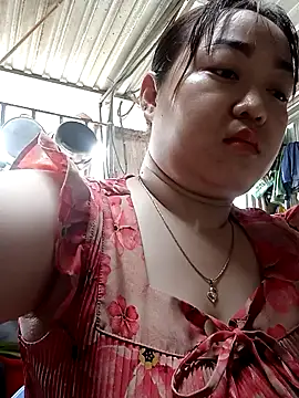 VyOanh2K online show from 02.11.25