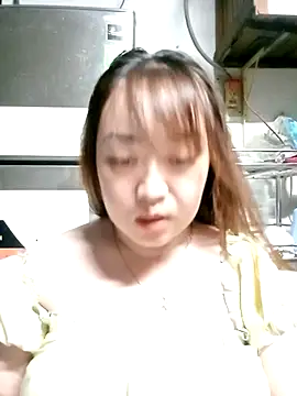 VyOanh2K online show from 02.18.25