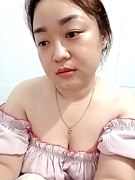 VyOanh2K online show from 02.24.25