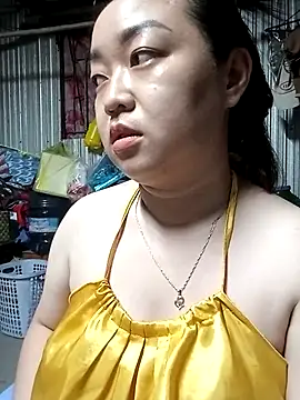 VyOanh2K online show from 03.11.25