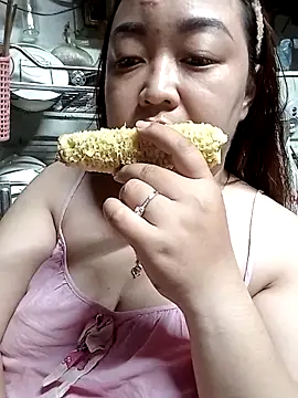 VyOanh2K online show from 09.24.25