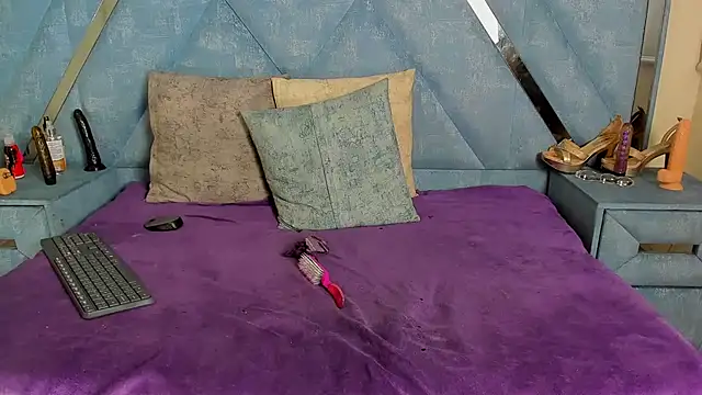 Aura love69 online show from 12.01.25