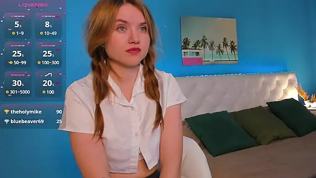 Eva  Lewis online show from 02.07.25