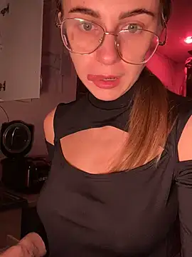 GraceTorrez online show from 12.19.24
