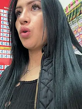 Sara luna  online show from 03.14.25