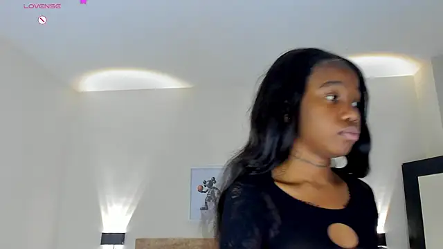 Snapshot of Rihana_hot01 chatting on 07.25.26 Rihana hot01 online show from 07.25.26