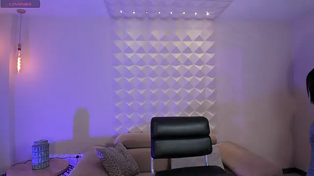 AbbyDalton online show from 10.11.25