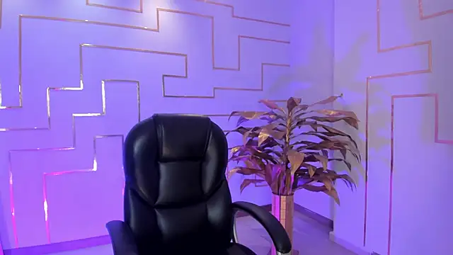 HannahJamesX online show from 09.11.25