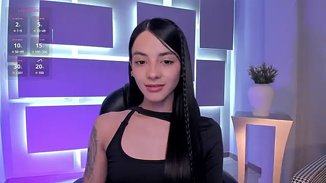 HannahJamesX online show from 09.23.25