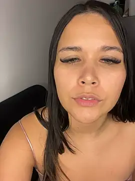 Hanna Stanx online show from 12.27.24