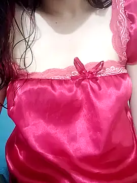 Snapshot of _LanTran chatting on 02.26.25 LanTran online show from 02.26.25