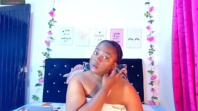 CiaraEbony online show from 12.20.24