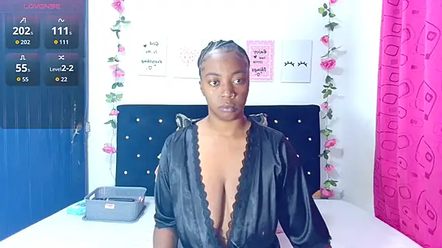 CiaraEbony online show from 11.23.25