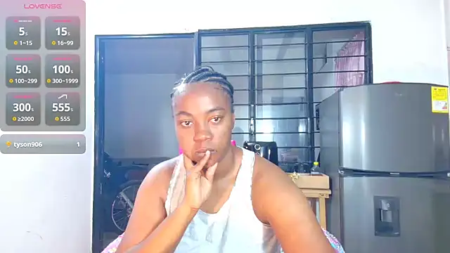 CiaraEbony online show from 04.06.26