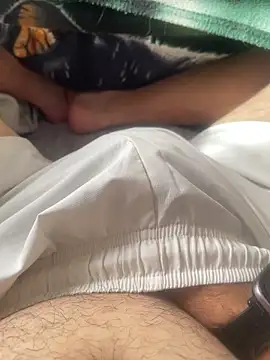 Snapshot of tubfunaske chatting on 10.05.25 tubfunaske online show from 10.05.25